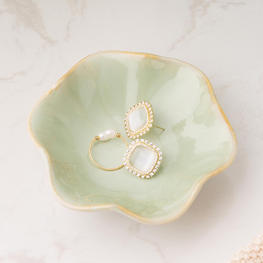 Mecaikru Ceramic Trinket Dish, Ring Tray, Decorative Jewelry Dish for Earrings Necklaces Watch Keys, for Women, White Green - Homesidy.com