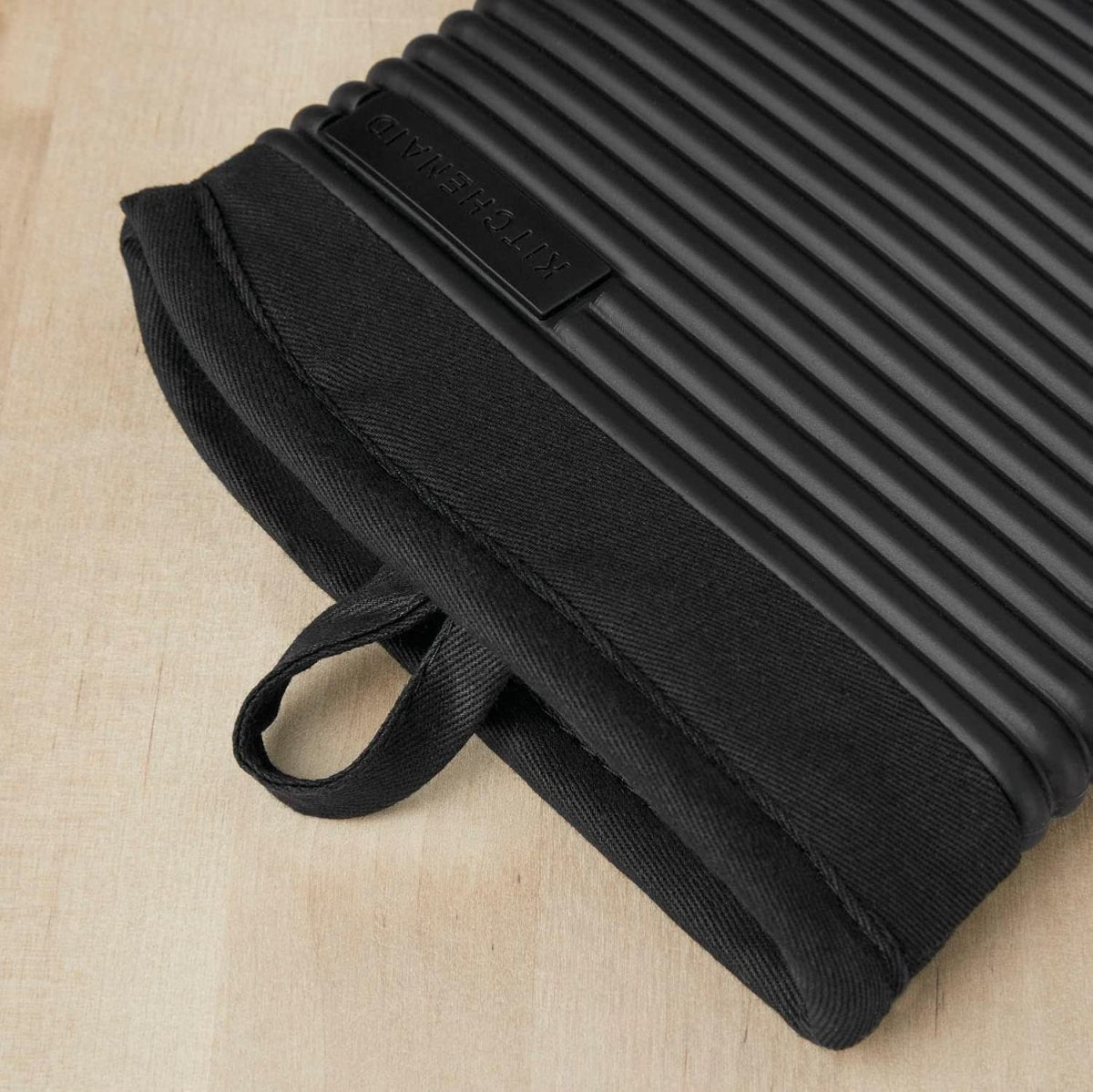 KITCHENAID Ribbed Soft Silicone Oven Mitt 2 - Pack Set, 7.5&34;x13&34;, Milkshake - Homesidy.com