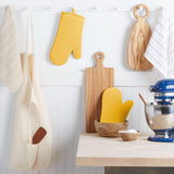 KITCHENAID Ribbed Soft Silicone Oven Mitt 2 - Pack Set, 7.5&34;x13&34;, Milkshake - Homesidy.com