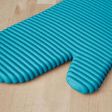 KITCHENAID Ribbed Soft Silicone Oven Mitt 2 - Pack Set, 7.5&34;x13&34;, Milkshake - Homesidy.com