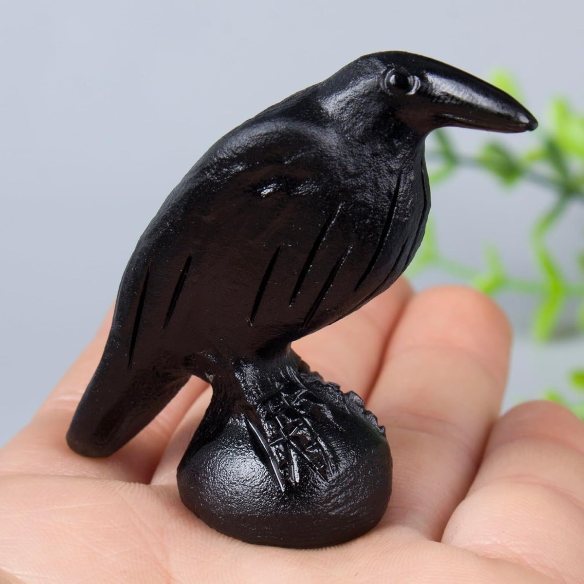 QLRSUXN Natural Black Obsidian Raven Figurines,2 Inch Healing Crystal Animal Statues,Lucky Guardian Pocket Crow Figurines as Women’s Gifts,Raven Statues for Office Home Decor and Ornament. - Homesidy.com