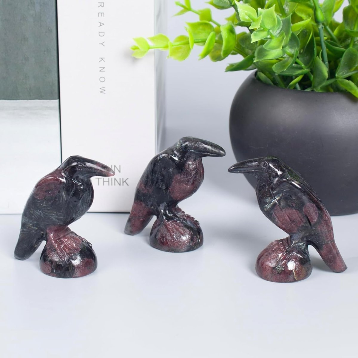 QLRSUXN Natural Black Obsidian Raven Figurines,2 Inch Healing Crystal Animal Statues,Lucky Guardian Pocket Crow Figurines as Women’s Gifts,Raven Statues for Office Home Decor and Ornament. - Homesidy.com