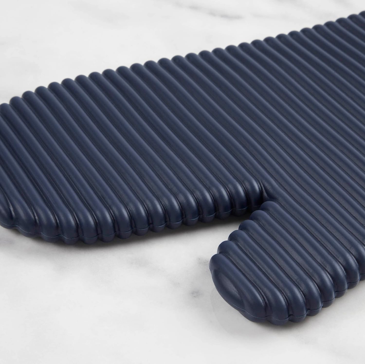 KITCHENAID Ribbed Soft Silicone Oven Mitt 2 - Pack Set, 7.5&34;x13&34;, Milkshake - Homesidy.com