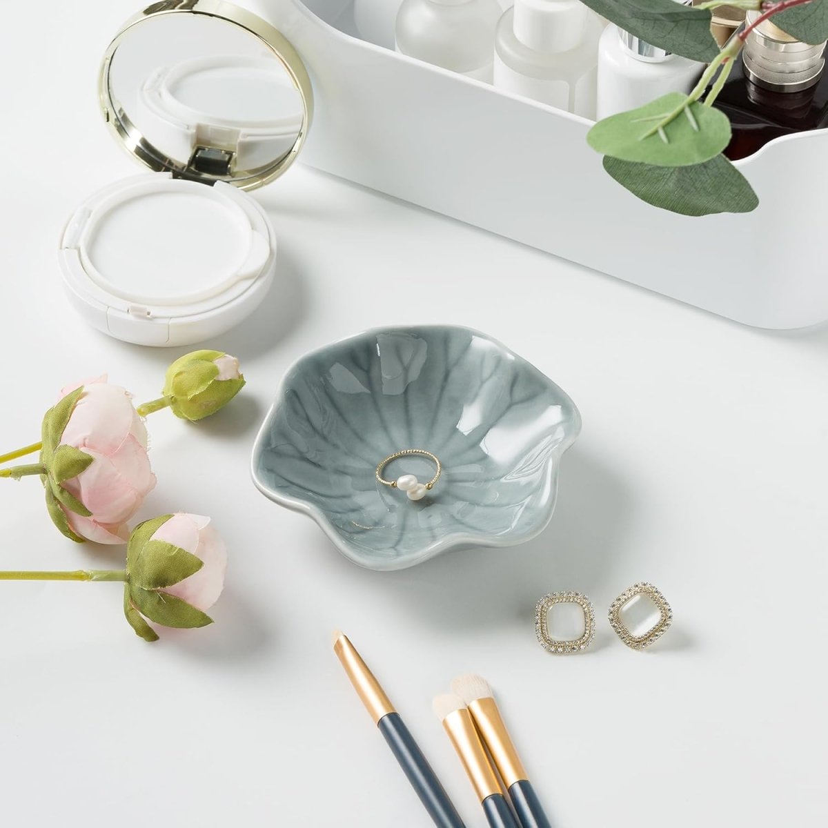 Mecaikru Ceramic Trinket Dish, Ring Tray, Decorative Jewelry Dish for Earrings Necklaces Watch Keys, for Women, White Green - Homesidy.com
