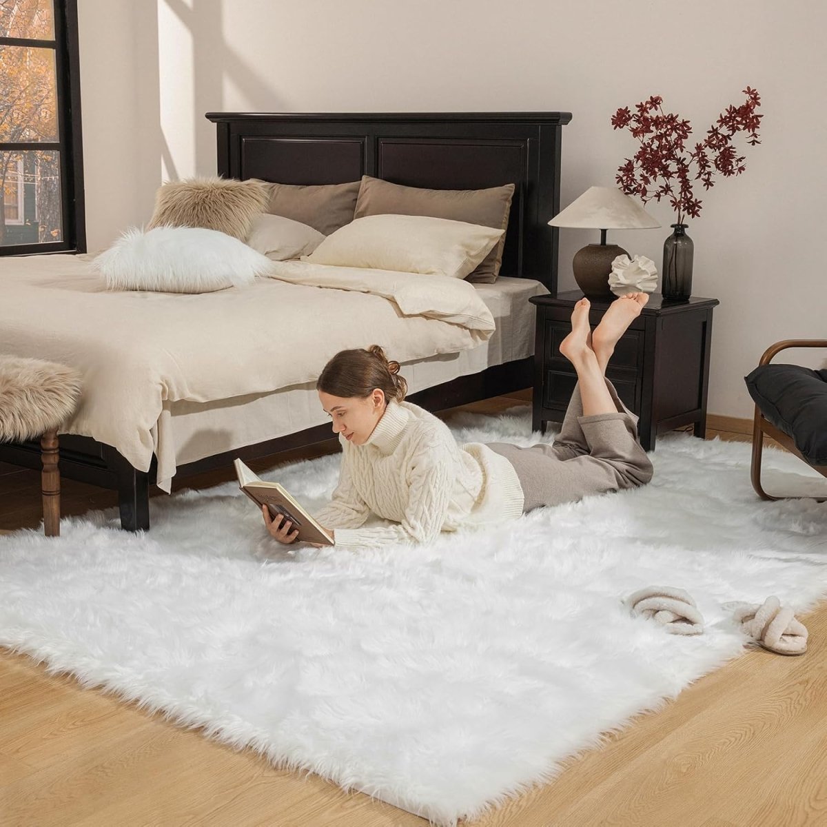 Ashler Faux Fur Rug, Fluffy White Small Sheepskin Rug, Ultra Soft 2x3 Ft Mat, Machine Washable Shag Mats, Nursery Throw for Bed, Living, Kids Room - Homesidy.com