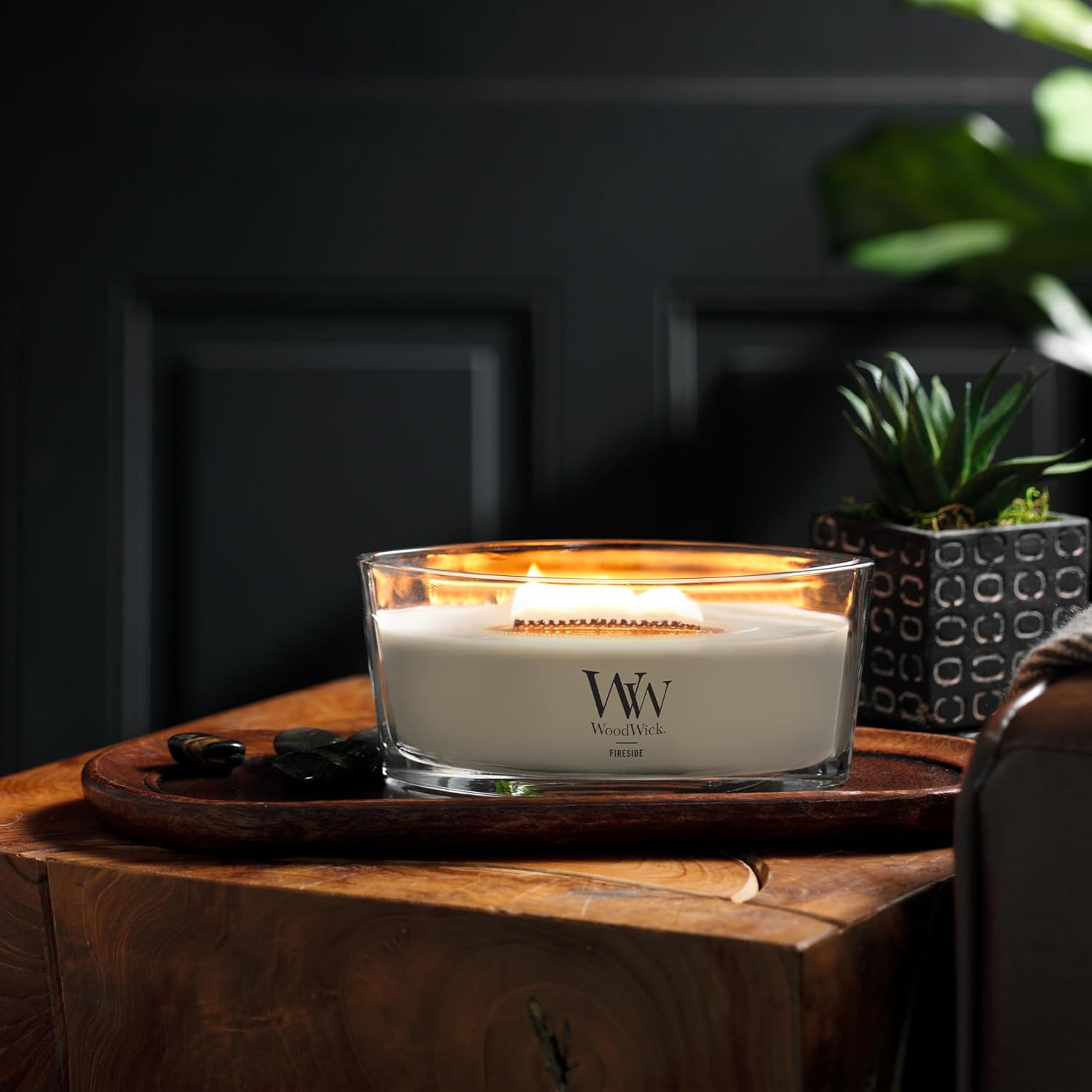 WoodWick Marine Amber Holiday Candle Gifts for Women and Men, 9.7 oz Precious Metals Collection with Crackling Wick - Homesidy.com