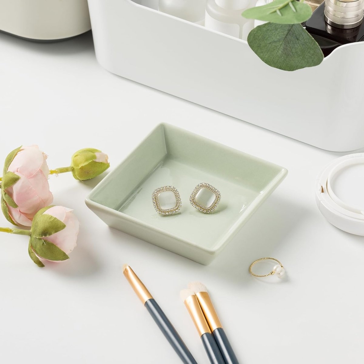 Mecaikru Ceramic Trinket Dish, Ring Tray, Decorative Jewelry Dish for Earrings Necklaces Watch Keys, for Women, White Green - Homesidy.com