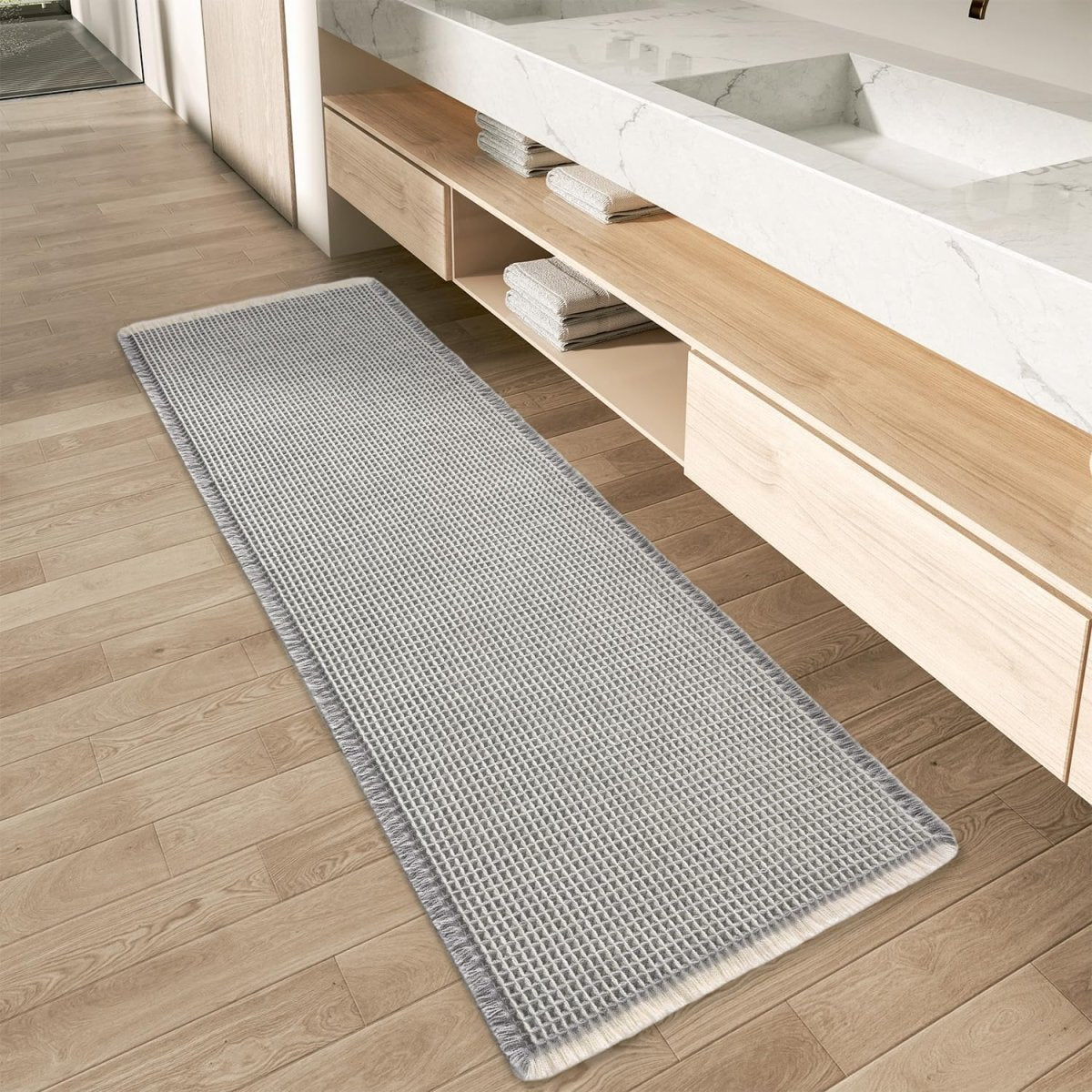 AMOAMI Upgraded Waffle Bath Mat, Super Absorbent Non Slip Bath Mats for Bathroom Floor, Machine Washable Bathroom Rugs with Tassels, Rubber Backed Bathroom Mats, Ultra Soft, 18&34; x 30&34;, Brown - Homesidy.com