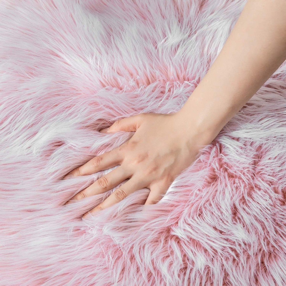 Ashler Faux Fur Rug, Fluffy White Small Sheepskin Rug, Ultra Soft 2x3 Ft Mat, Machine Washable Shag Mats, Nursery Throw for Bed, Living, Kids Room - Homesidy.com
