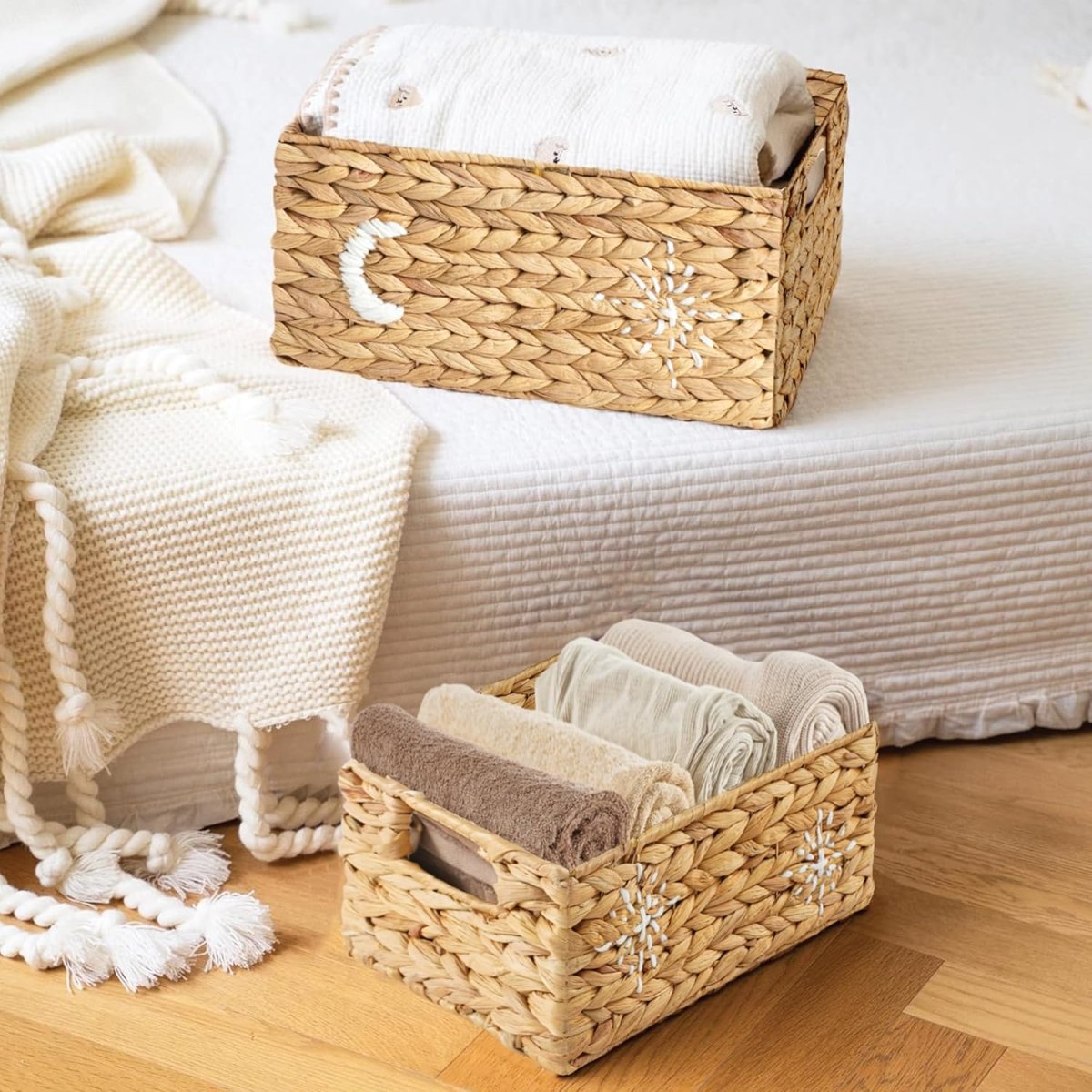 Greenatural Water Hyacinth Storage Baskets Set of 2, Handwoven Rectangular Organizer Trays with Wooden Bead Handles, Nested Wicker Bins for Shelf, Bathroom, Kitchen, Office, Natural Decor - Homesidy.com