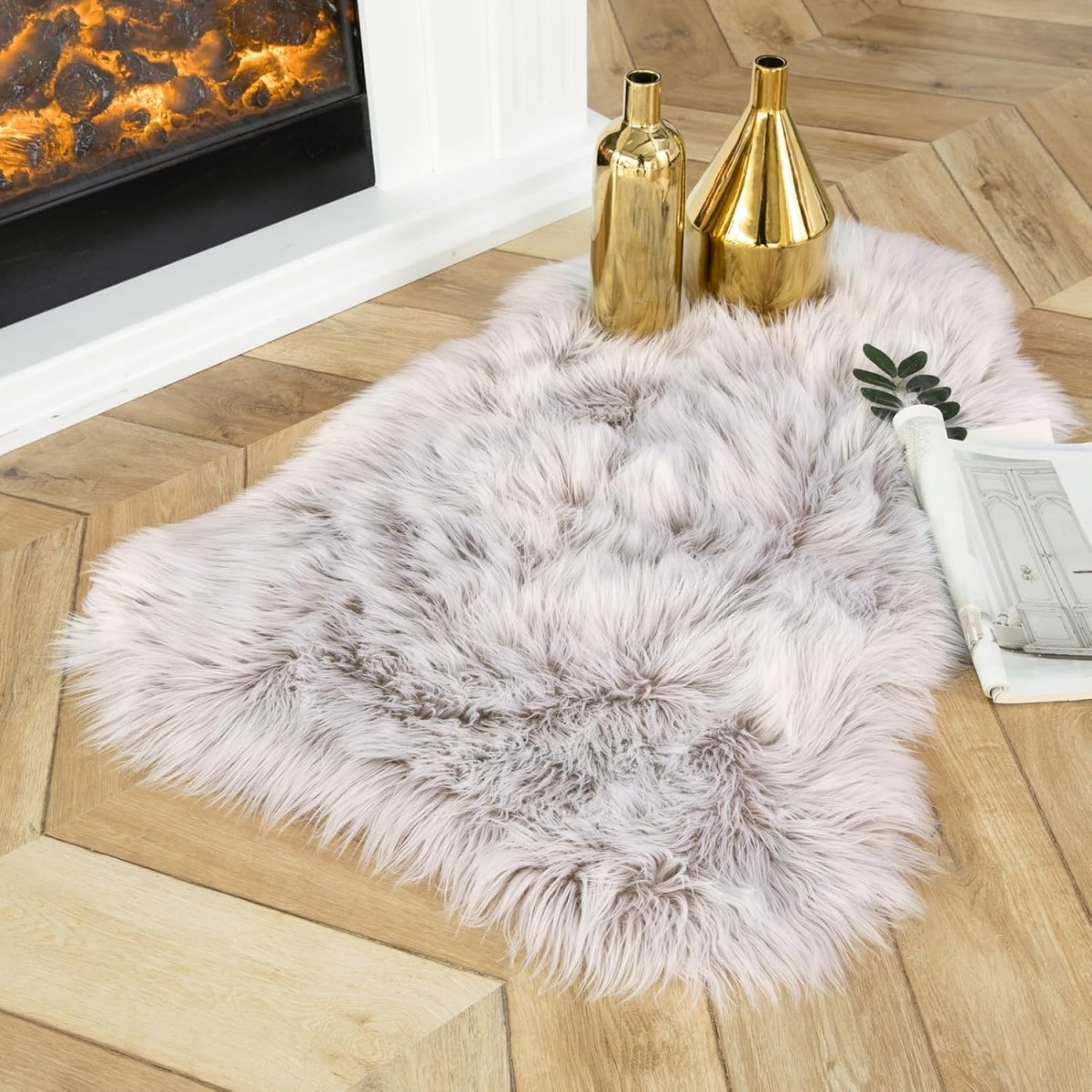Ashler Faux Fur Rug, Fluffy White Small Sheepskin Rug, Ultra Soft 2x3 Ft Mat, Machine Washable Shag Mats, Nursery Throw for Bed, Living, Kids Room - Homesidy.com