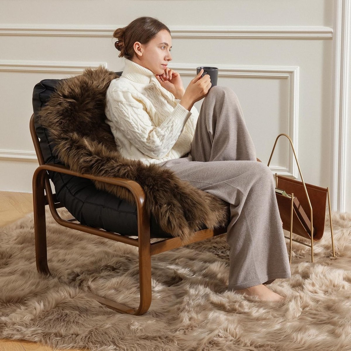 Ashler Faux Fur Rug, Fluffy White Small Sheepskin Rug, Ultra Soft 2x3 Ft Mat, Machine Washable Shag Mats, Nursery Throw for Bed, Living, Kids Room - Homesidy.com