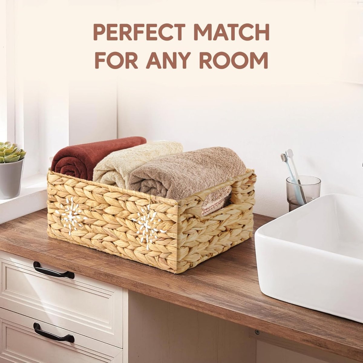 Greenatural Water Hyacinth Storage Baskets Set of 2, Handwoven Rectangular Organizer Trays with Wooden Bead Handles, Nested Wicker Bins for Shelf, Bathroom, Kitchen, Office, Natural Decor - Homesidy.com