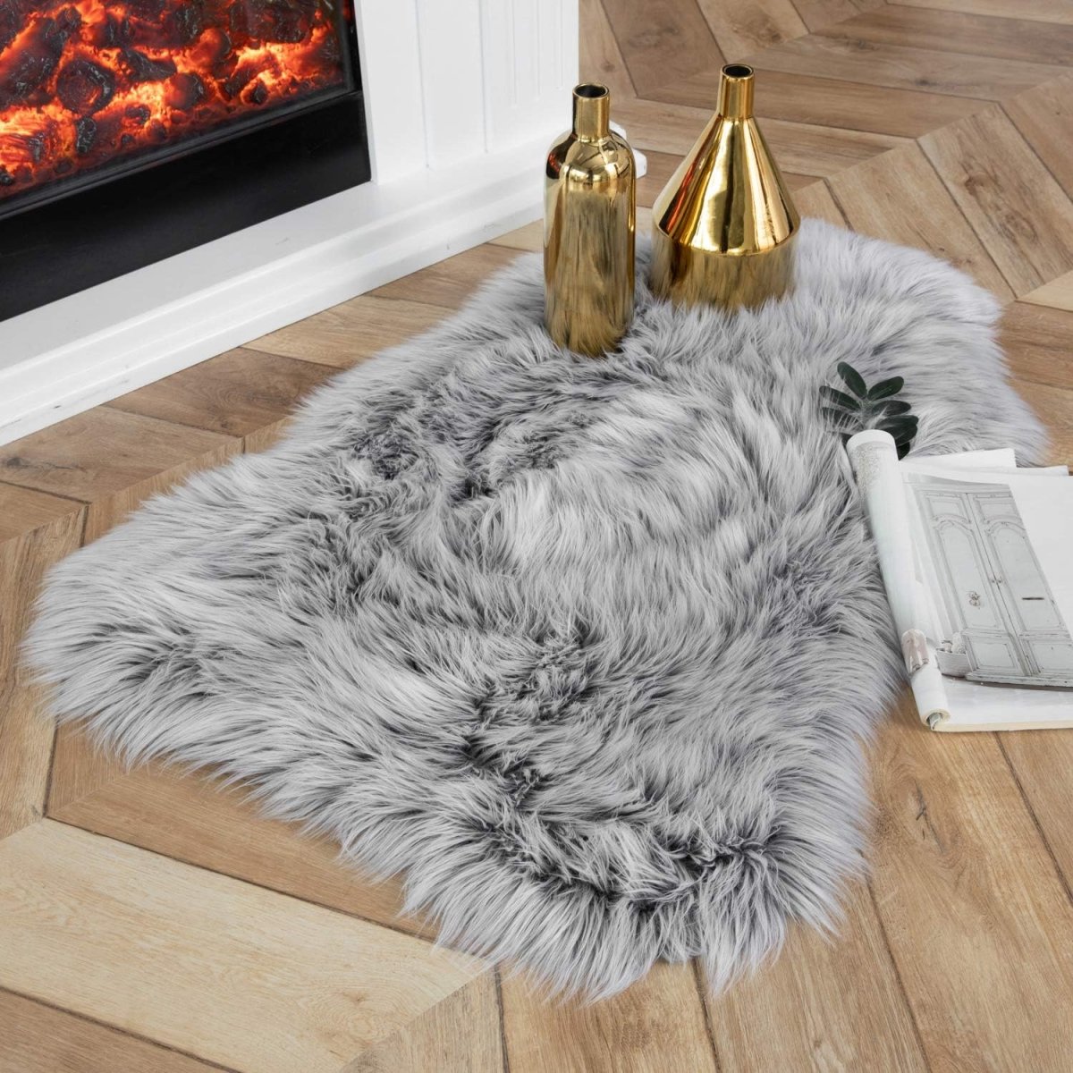 Ashler Faux Fur Rug, Fluffy White Small Sheepskin Rug, Ultra Soft 2x3 Ft Mat, Machine Washable Shag Mats, Nursery Throw for Bed, Living, Kids Room - Homesidy.com