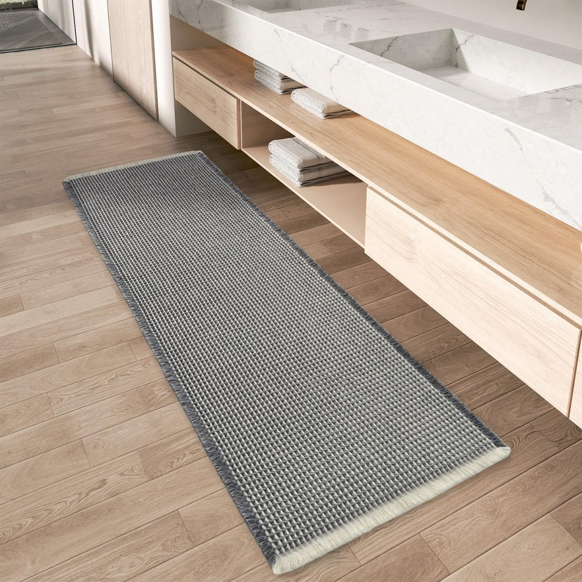 AMOAMI Upgraded Waffle Bath Mat, Super Absorbent Non Slip Bath Mats for Bathroom Floor, Machine Washable Bathroom Rugs with Tassels, Rubber Backed Bathroom Mats, Ultra Soft, 18&34; x 30&34;, Brown - Homesidy.com