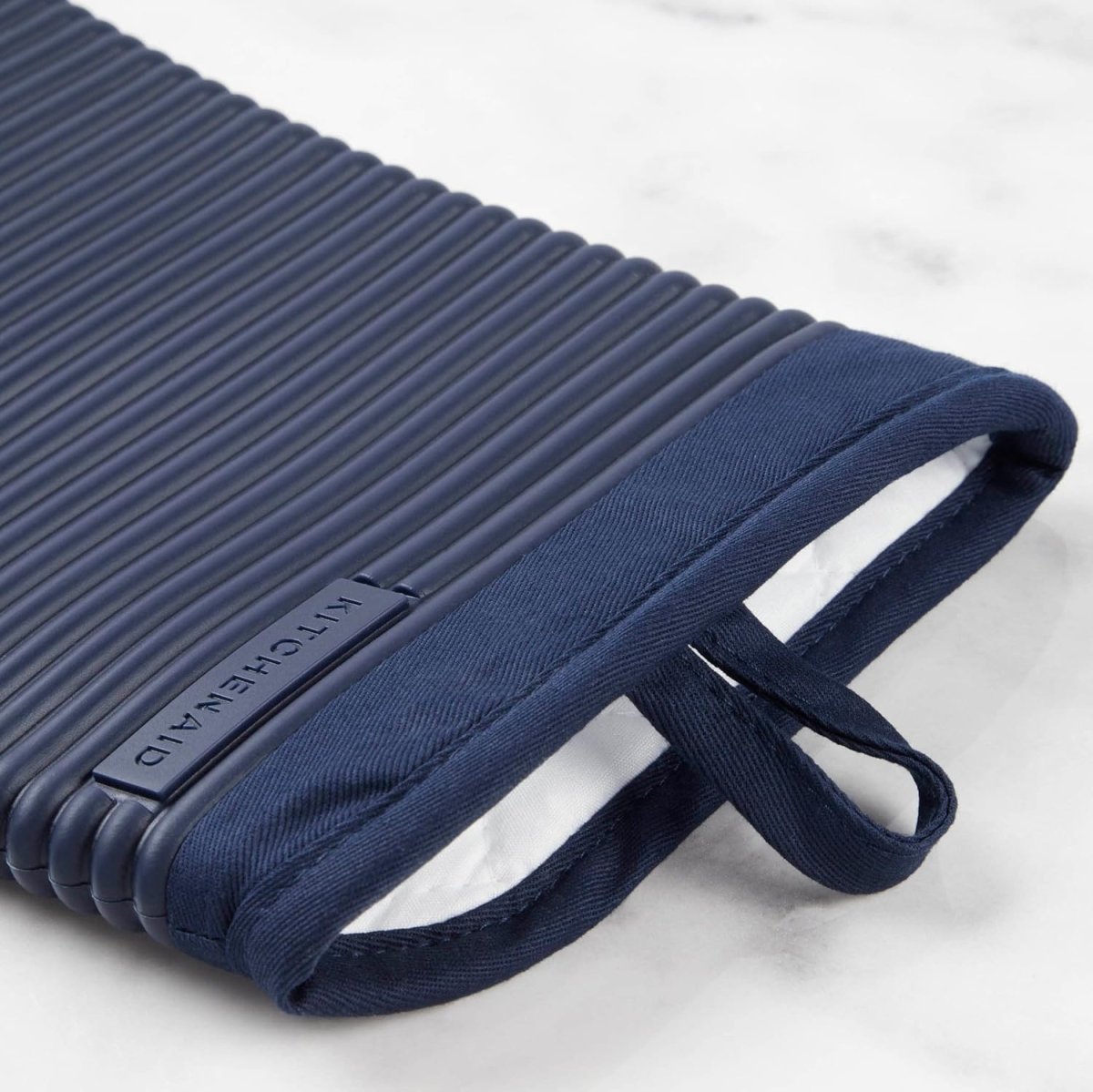 KITCHENAID Ribbed Soft Silicone Oven Mitt 2 - Pack Set, 7.5&34;x13&34;, Milkshake - Homesidy.com