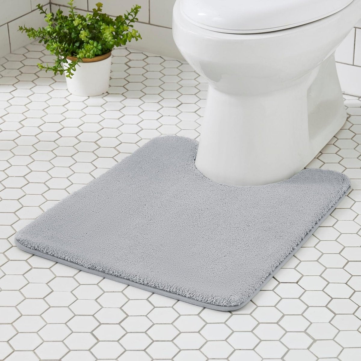 MINIDEAR Bathroom Rugs 24x17 Light Grey - Thick Elastic Foam Bath Mat, Ultra Soft &amp; Plush Fluffy, Non - Slip, Quick Dry, Absorbent Washable Floor Microfiber Mat for Tub, Home Decor Accessories - Homesidy.com