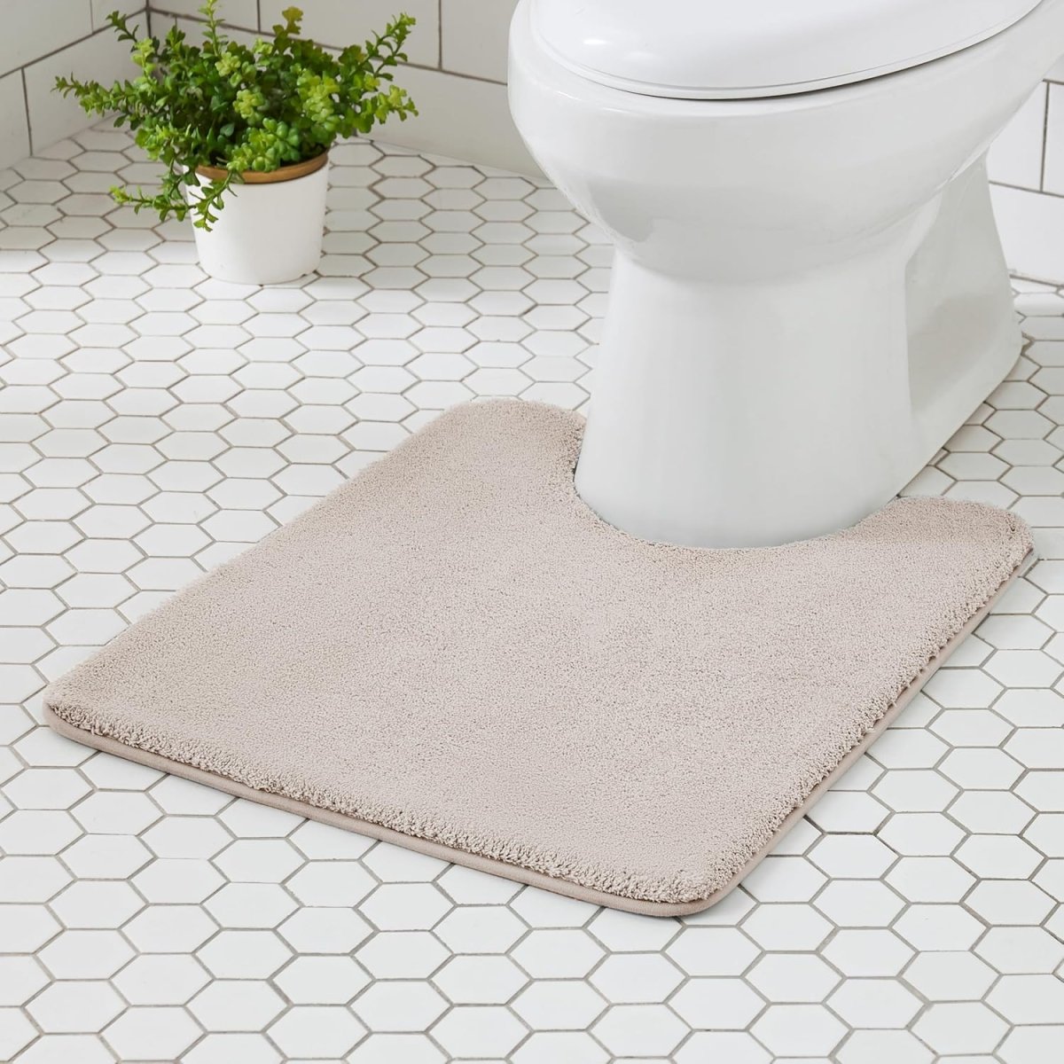 MINIDEAR Bathroom Rugs 24x17 Light Grey - Thick Elastic Foam Bath Mat, Ultra Soft &amp; Plush Fluffy, Non - Slip, Quick Dry, Absorbent Washable Floor Microfiber Mat for Tub, Home Decor Accessories - Homesidy.com
