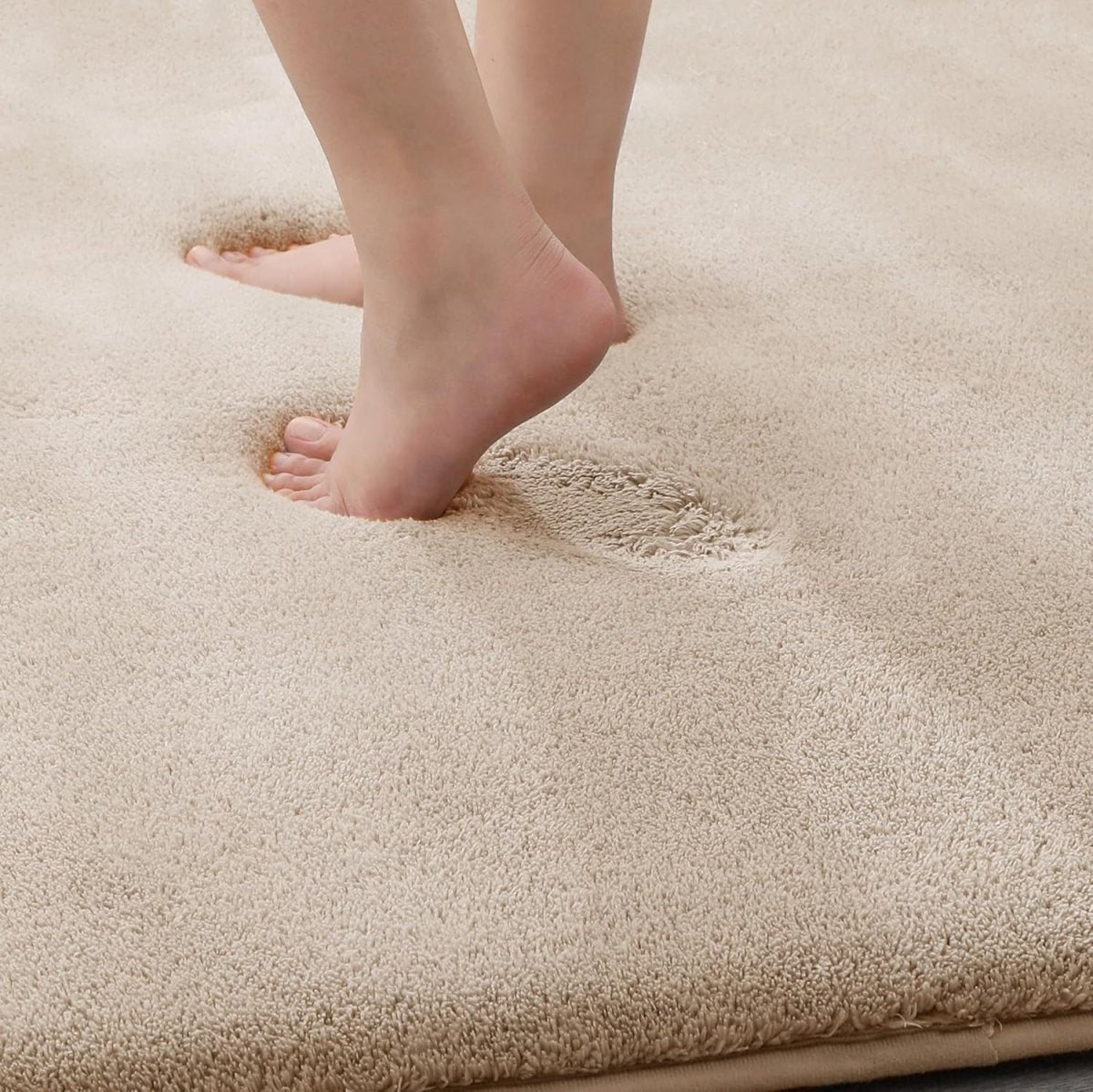 MINIDEAR Bathroom Rugs 24x17 Light Grey - Thick Elastic Foam Bath Mat, Ultra Soft &amp; Plush Fluffy, Non - Slip, Quick Dry, Absorbent Washable Floor Microfiber Mat for Tub, Home Decor Accessories - Homesidy.com
